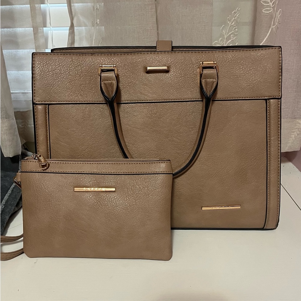 Elegant Tan Shoulder Bag Set